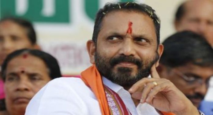 കേരളത്തില് ഇക്കുറി ചരിത്രം മാറും ; കെ. സുരേന്ദ്രന് കേരളത്തില് ഇക്കുറി ചരിത്രം മാറും ; കെ. സുരേന്ദ്രന്