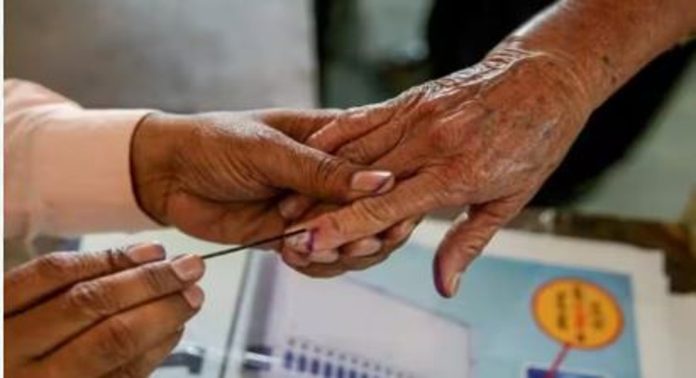 വോട്ടെടുപ്പ് ഏഴ് മണിക്ക് ആരംഭിക്കും ; ഇക്കുറി ജനവിധി തേടുന്നത് 194 സ്ഥാനാർഥികൾ, ആവേശത്തിൽ രാഷ്ട്രീയപാർട്ടികൾ വോട്ടെടുപ്പ് ഏഴ് മണിക്ക് ആരംഭിക്കും ; ഇക്കുറി ജനവിധി തേടുന്നത് 194 സ്ഥാനാർഥികൾ, ആവേശത്തിൽ രാഷ്ട്രീയപാർട്ടികൾ