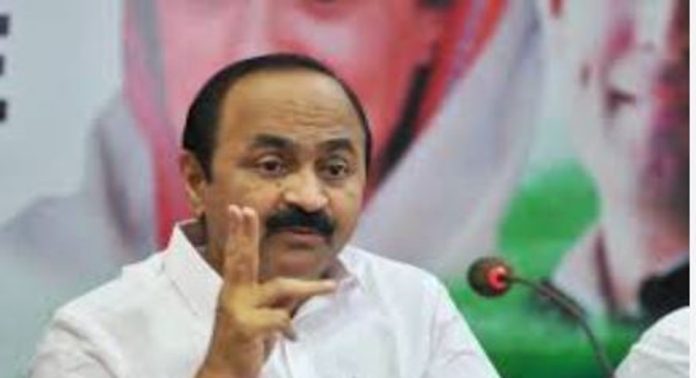 പാനൂരിലെ ബോംബ് സ്ഫോടനം ; ഉത്തരവാദിത്വത്തിൽ നിന്ന് സി.പി.എമ്മിന് ഒഴിഞ്ഞുമാറാനാകില്ലെന്ന് പ്രതിപക്ഷ നേതാവ് പാനൂരിലെ ബോംബ് സ്ഫോടനം ; ഉത്തരവാദിത്വത്തിൽ നിന്ന് സി.പി.എമ്മിന് ഒഴിഞ്ഞുമാറാനാകില്ലെന്ന് പ്രതിപക്ഷ നേതാവ്