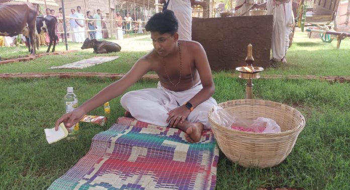 ഇളകൊള്ളൂർ അതിരാത്രം : സവിശേഷതകളേറെ ഇളകൊള്ളൂർ അതിരാത്രം : സവിശേഷതകളേറെ