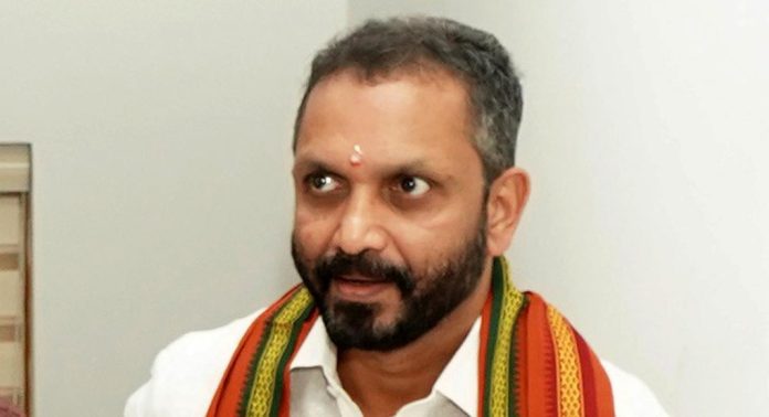ടി.ജി. നന്ദകുമാര് കാട്ടുകള്ളനാണ് ; ആരോപണങ്ങൾ ലക്ഷ്യം വയ്ക്കുന്നത് അനിലിനെയല്ല ആന്റണിയെ എന്നും കെ. സുരേന്ദ്രൻ ടി.ജി. നന്ദകുമാര് കാട്ടുകള്ളനാണ് ; ആരോപണങ്ങൾ ലക്ഷ്യം വയ്ക്കുന്നത് അനിലിനെയല്ല ആന്റണിയെ എന്നും കെ. സുരേന്ദ്രൻ