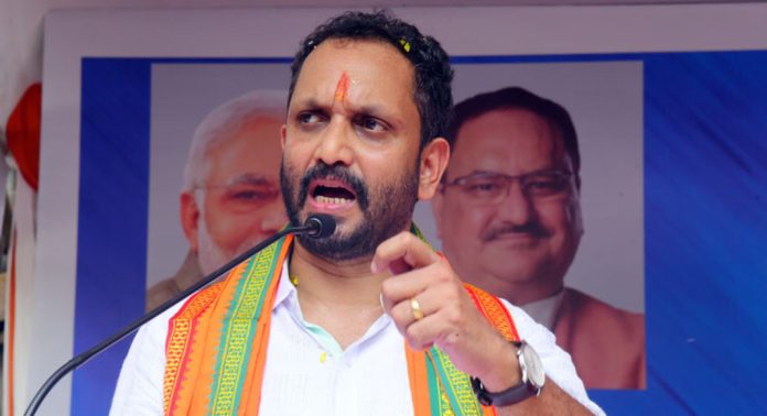 സൗമ്യ വധക്കേസ് കുറ്റവാളി ഗോവിന്ദച്ചാമി ജയിൽ ചാടിയതിൽ പ്രതികരണവുമായി കെ സുരേന്ദ്രൻ സൗമ്യ വധക്കേസ് കുറ്റവാളി ഗോവിന്ദച്ചാമി ജയിൽ ചാടിയതിൽ പ്രതികരണവുമായി കെ സുരേന്ദ്രൻ
