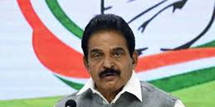 മുഖ്യമന്ത്രിയുടെ ഏക പരിപാടി രാഹുൽ ഗാന്ധിയെ വിമര്ശിക്കല് ; കെ സി വേണുഗോപാൽ മുഖ്യമന്ത്രിയുടെ ഏക പരിപാടി രാഹുൽ ഗാന്ധിയെ വിമര്ശിക്കല് ; കെ സി വേണുഗോപാൽ