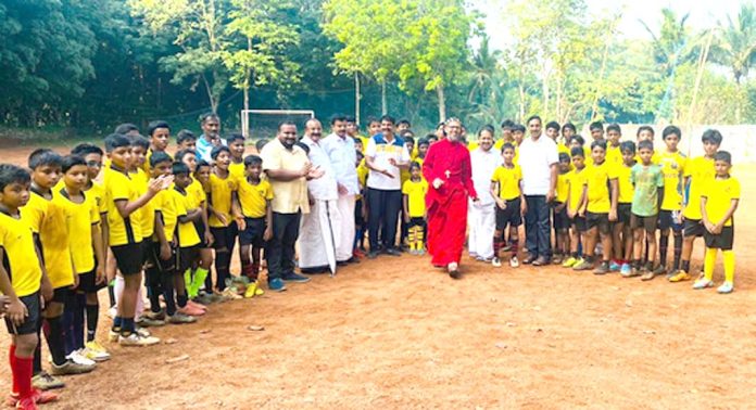 ആരോഗ്യമുള്ള പൊതുസമൂഹം രൂപപ്പെടണം : അഭിവന്ദ്യ ഗീവർഗീസ് മാർ കൂറീലോസ് മെത്രാപ്പോലീത്ത ആരോഗ്യമുള്ള പൊതുസമൂഹം രൂപപ്പെടണം : അഭിവന്ദ്യ ഗീവർഗീസ് മാർ കൂറീലോസ് മെത്രാപ്പോലീത്ത