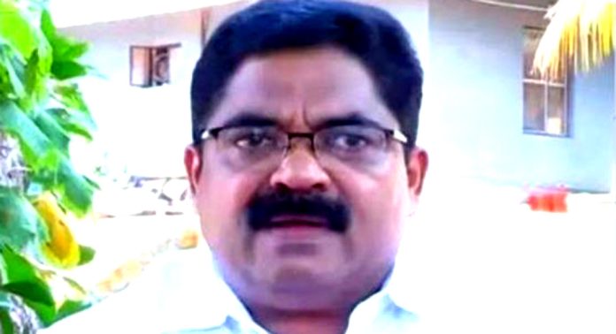 മോൻസ് ജോസഫിനെതിരെ വിമർശനവുമായി സജി മഞ്ഞക്കടമ്പിൽ മോൻസ് ജോസഫിനെതിരെ വിമർശനവുമായി സജി മഞ്ഞക്കടമ്പിൽ
