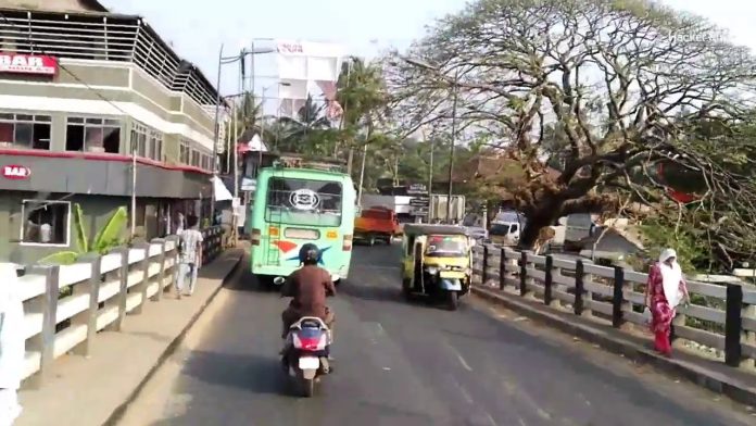 മാഹിപ്പാലം അറ്റകുറ്റപ്പണിയ്ക്കായി ഇന്ന് മുതൽ 12 ദിവസം അടച്ചിടും മാഹിപ്പാലം അറ്റകുറ്റപ്പണിയ്ക്കായി ഇന്ന് മുതൽ 12 ദിവസം അടച്ചിടും