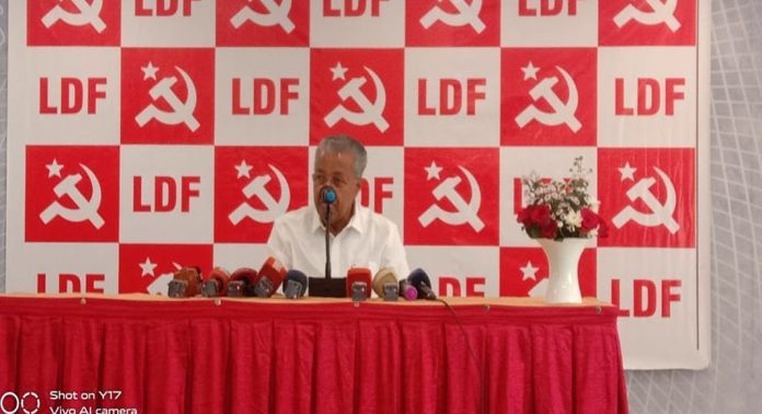 കേരളത്തെ ശത്രുതാ മനോഭാവത്തോടെയാണ് കോൺഗ്രസും ബിജെപിയും കാണുന്നത് ; മുഖ്യമന്ത്രി കേരളത്തെ ശത്രുതാ മനോഭാവത്തോടെയാണ് കോൺഗ്രസും ബിജെപിയും കാണുന്നത് ; മുഖ്യമന്ത്രി