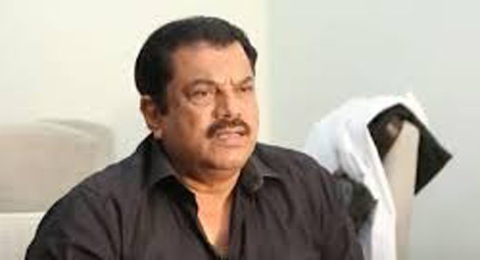 കൊല്ലം ലോക്സഭാ മണ്ഡലത്തിലെ യുഡിഎഫ് സ്ഥാനാർത്ഥി എൻ കെ പ്രേമചന്ദ്രനെതിരെ എൽഡിഎഫ് സ്ഥാനാർത്ഥി എം മുകേഷ് കൊല്ലം ലോക്സഭാ മണ്ഡലത്തിലെ യുഡിഎഫ് സ്ഥാനാർത്ഥി എൻ കെ പ്രേമചന്ദ്രനെതിരെ എൽഡിഎഫ് സ്ഥാനാർത്ഥി എം മുകേഷ്