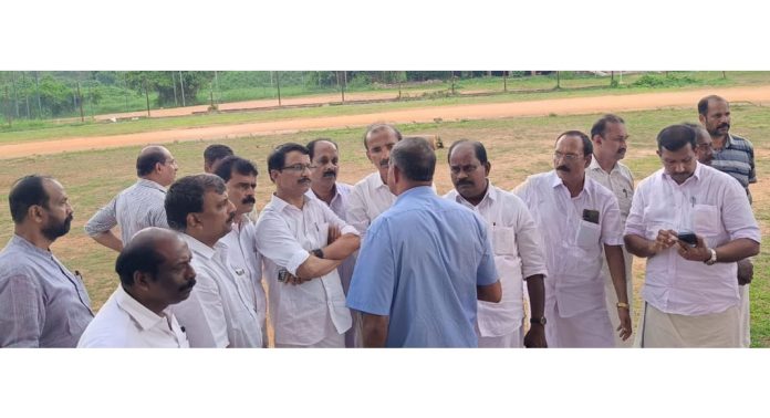 പ്രിയങ്കാ ഗാന്ധിയുടെ സന്ദര്ശനം ; ജില്ലയിൽ ഒരുക്കങ്ങള് വിലയിരുത്തി പ്രിയങ്കാ ഗാന്ധിയുടെ സന്ദര്ശനം ; ജില്ലയിൽ ഒരുക്കങ്ങള് വിലയിരുത്തി