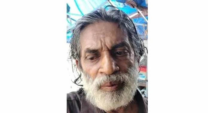 സ്ത്രീധന പീഡനക്കേസില് മുങ്ങി നടന്ന പ്രതിയെ 20 വര്ഷത്തിന് ശേഷം ഓമല്ലൂരില് നിന്ന് കൈയ്യോടെ പൊക്കി പോലീസ് സ്ത്രീധന പീഡനക്കേസില് മുങ്ങി നടന്ന പ്രതിയെ 20 വര്ഷത്തിന് ശേഷം ഓമല്ലൂരില് നിന്ന് കൈയ്യോടെ പൊക്കി പോലീസ്