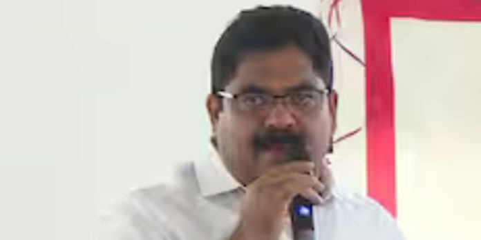 സജി മഞ്ഞക്കടമ്പിൽ യുഡിഎഫ് ജില്ലാ ചെയർമാൻ സ്ഥാനം രാജിവെച്ചു സജി മഞ്ഞക്കടമ്പിൽ യുഡിഎഫ് ജില്ലാ ചെയർമാൻ സ്ഥാനം രാജിവെച്ചു