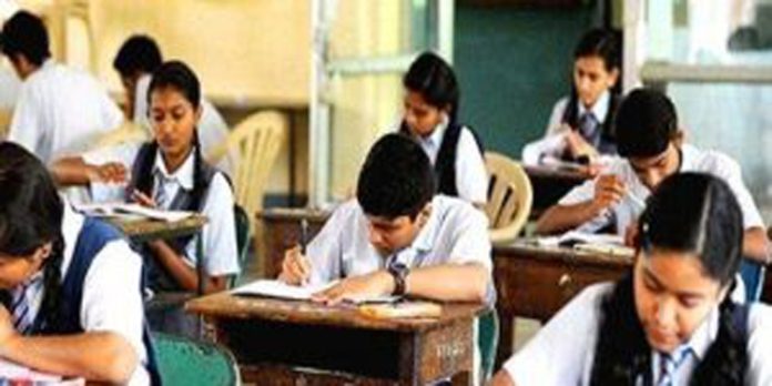രാമക്ഷേത്ര നിർമ്മാണം ഉൾപ്പെടുത്തിയും ബാബറി മസ്ജിദ്, ഗുജറാത്ത് കലാപം ഒഴിവാക്കിയും എൻ സി ഇ ആർ ടിയുടെ പുതിയ പുസ്തകം രാമക്ഷേത്ര നിർമ്മാണം ഉൾപ്പെടുത്തിയും ബാബറി മസ്ജിദ്, ഗുജറാത്ത് കലാപം ഒഴിവാക്കിയും എൻ സി ഇ ആർ ടിയുടെ പുതിയ പുസ്തകം