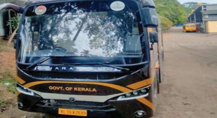 നവകേരള ബസ് കോഴിക്കോട്-ബെംഗളൂരു റൂട്ടിലോടിയേക്കും നവകേരള ബസ് കോഴിക്കോട്-ബെംഗളൂരു റൂട്ടിലോടിയേക്കും