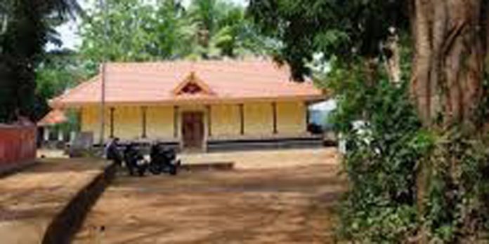 നെടുംപ്രയാർ തേവലശ്ശേരി ദേവീക്ഷേത്രത്തിൽ കൊടിമരപ്രതിഷ്ഠ നാളെ നെടുംപ്രയാർ തേവലശ്ശേരി ദേവീക്ഷേത്രത്തിൽ കൊടിമരപ്രതിഷ്ഠ നാളെ