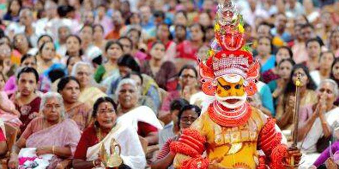 കാവുംഭാഗം ആനന്ദേശ്വരം ശിവക്ഷേത്രത്തിൽ നാല്പതാമത് അഖിലഭാരത ഭാഗവത മഹാസത്രത്തിന് തുടക്കമായി കാവുംഭാഗം ആനന്ദേശ്വരം ശിവക്ഷേത്രത്തിൽ നാല്പതാമത് അഖിലഭാരത ഭാഗവത മഹാസത്രത്തിന് തുടക്കമായി