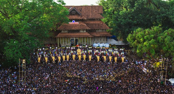 പോലീസുകാർ കൂടിയാൽ ചിലവ് അധികമാകുമെന്നല്ലാതെ പൂരം ഭംഗിയാകില്ല ; ബന്തവസ് പ്ലാനില് ഭേദഗതി വേണം : ഹിന്ദു ഐക്യവേദി പോലീസുകാർ കൂടിയാൽ ചിലവ് അധികമാകുമെന്നല്ലാതെ പൂരം ഭംഗിയാകില്ല ; ബന്തവസ് പ്ലാനില് ഭേദഗതി വേണം : ഹിന്ദു ഐക്യവേദി