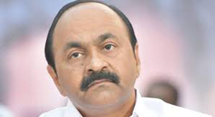 സ്പീക്കറല്ല, മറുപടി പറയേണ്ടത് മുഖ്യമന്ത്രി ; നടപടിക്രമത്തിൽ അനൗചിത്യമെന്ന് പ്രതിപക്ഷ നേതാവിന്റെ കത്ത് സ്പീക്കറല്ല, മറുപടി പറയേണ്ടത് മുഖ്യമന്ത്രി ; നടപടിക്രമത്തിൽ അനൗചിത്യമെന്ന് പ്രതിപക്ഷ നേതാവിന്റെ കത്ത്