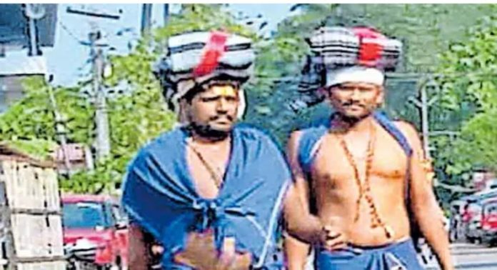 ശിവമോഗയിൽ നിന്നും 25 ദിവസം കാൽനട യാത്ര ചെയ്ത് സന്നിധാനത്തിലേക്ക് ശിവമോഗയിൽ നിന്നും 25 ദിവസം കാൽനട യാത്ര ചെയ്ത് സന്നിധാനത്തിലേക്ക്