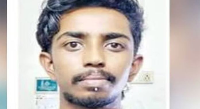 പോലീസിനെ കണ്ട് പേടിച്ചു ; പിന്നാലെ പരിശോധന, ഒടുവിൽ യുവാവിന്റെ കൈയിൽനിന്ന് മാരക മയക്കുമരുന്നുകൾ പിടികൂടി പോലീസിനെ കണ്ട് പേടിച്ചു ; പിന്നാലെ പരിശോധന, ഒടുവിൽ യുവാവിന്റെ കൈയിൽനിന്ന് മാരക മയക്കുമരുന്നുകൾ പിടികൂടി