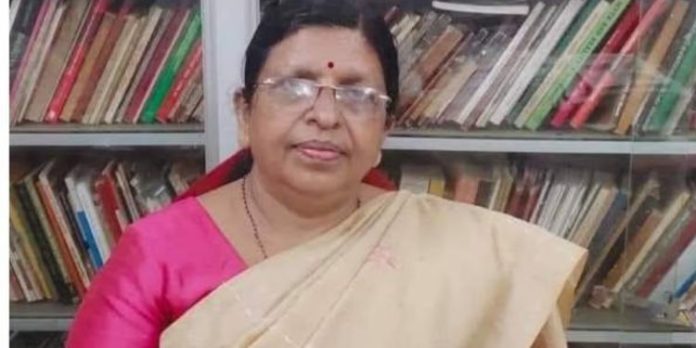 സ്കൂളുകളില് ഇന്റേണല് കമ്മിറ്റി രൂപീകരിക്കണം ; പിടിഎയുടെ പ്രവര്ത്തനം മാര്ഗനിര്ദേശം പാലിച്ചാകണമെന്ന് വനിതാ കമ്മീഷന് സ്കൂളുകളില് ഇന്റേണല് കമ്മിറ്റി രൂപീകരിക്കണം ; പിടിഎയുടെ പ്രവര്ത്തനം മാര്ഗനിര്ദേശം പാലിച്ചാകണമെന്ന് വനിതാ കമ്മീഷന്