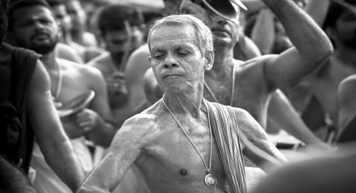 നാലു പതിറ്റാണ്ടായി തൃശൂര് പൂരത്തിന്റെ ഭാഗം ; മേള ആചാര്യൻ കേളത്ത് അരവിന്ദാക്ഷൻ മാരാർ അന്തരിച്ചു നാലു പതിറ്റാണ്ടായി തൃശൂര് പൂരത്തിന്റെ ഭാഗം ; മേള ആചാര്യൻ കേളത്ത് അരവിന്ദാക്ഷൻ മാരാർ അന്തരിച്ചു