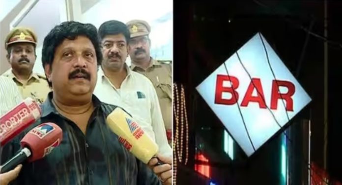 ‘ഇടതുമുന്നണിയിലാരും കോഴ ആവശ്യമുള്ളവരല്ല ; ഇവിടെയാരും കാശു വാങ്ങില്ല’; ബാർ കോഴ ആരോപണം തളളി ഗണേഷ് കുമാർ ‘ഇടതുമുന്നണിയിലാരും കോഴ ആവശ്യമുള്ളവരല്ല ; ഇവിടെയാരും കാശു വാങ്ങില്ല’; ബാർ കോഴ ആരോപണം തളളി ഗണേഷ് കുമാർ