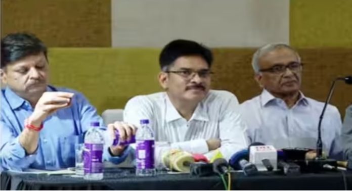 ‘എഥിലീന് ഓക്സൈഡ് കീടനാശിനിയല്ല ; സുഗന്ധവ്യഞ്ജന കയറ്റുമതിയിൽ ഇന്ത്യയുടെ വിശ്വാസ്യത തകർക്കാൻ നീക്കം’ : എഐഎസ്ഇഎഫ് ‘എഥിലീന് ഓക്സൈഡ് കീടനാശിനിയല്ല ; സുഗന്ധവ്യഞ്ജന കയറ്റുമതിയിൽ ഇന്ത്യയുടെ വിശ്വാസ്യത തകർക്കാൻ നീക്കം’ : എഐഎസ്ഇഎഫ്