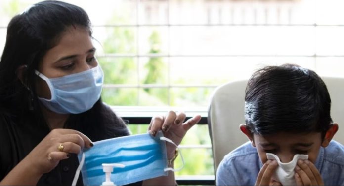 പനിയുള്ള കുട്ടികളെ സ്കൂളില് വിടരുത് ; ചികിത്സ ഉറപ്പാക്കണം ; എലിപ്പനി, ഡെങ്കിപ്പനി പ്രതിരോധത്തിന് നിര്ദേശങ്ങള് പനിയുള്ള കുട്ടികളെ സ്കൂളില് വിടരുത് ; ചികിത്സ ഉറപ്പാക്കണം ; എലിപ്പനി, ഡെങ്കിപ്പനി പ്രതിരോധത്തിന് നിര്ദേശങ്ങള്