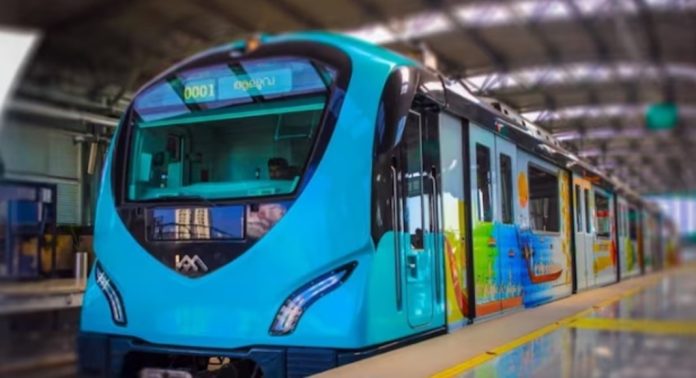 ക്രിസ്തുമസ്-പുതുവത്സര ആഘോഷങ്ങളോടനുബന്ധിച്ചുള്ള തിരക്ക് കണക്കിലെടുത്ത് കൊച്ചി മെട്രോ കൂടുതൽ സർവീസ് നടത്തും ക്രിസ്തുമസ്-പുതുവത്സര ആഘോഷങ്ങളോടനുബന്ധിച്ചുള്ള തിരക്ക് കണക്കിലെടുത്ത് കൊച്ചി മെട്രോ കൂടുതൽ സർവീസ് നടത്തും