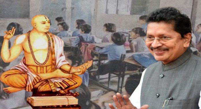 വിവാദമായി പാഠ്യപദ്ധതി പരിഷ്കരണം ; മനുസ്മൃതി ഉൾപ്പെടുത്തുന്നതിൽ നിന്ന് പിൻമാറി മഹാരാഷ്ട്ര സർക്കാർ വിവാദമായി പാഠ്യപദ്ധതി പരിഷ്കരണം ; മനുസ്മൃതി ഉൾപ്പെടുത്തുന്നതിൽ നിന്ന് പിൻമാറി മഹാരാഷ്ട്ര സർക്കാർ