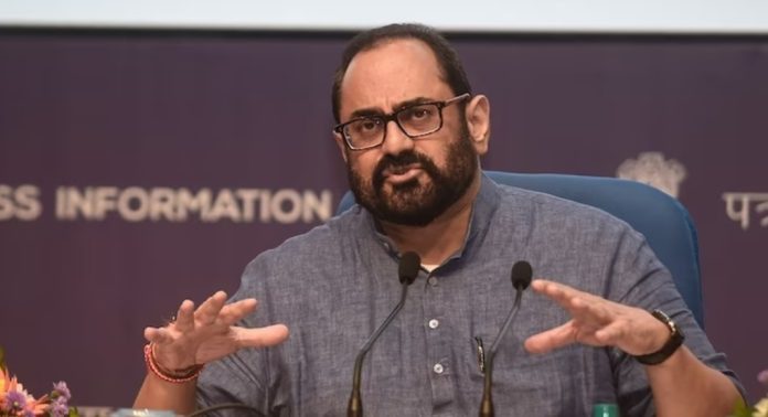 മിഷൻ 2026 ന് തുടക്കമിടാൻ നിയുക്ത ബിജെപി സംസ്ഥാന അധ്യക്ഷൻ രാജീവ് ചന്ദ്രശേഖർ മിഷൻ 2026 ന് തുടക്കമിടാൻ നിയുക്ത ബിജെപി സംസ്ഥാന അധ്യക്ഷൻ രാജീവ് ചന്ദ്രശേഖർ