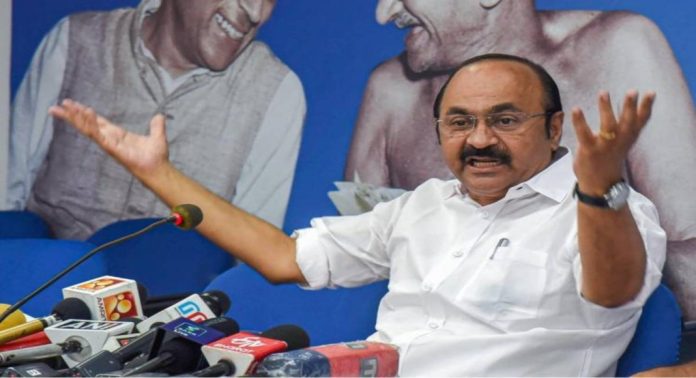 ഹരിഹരന്റെ വീട് ആക്രമിച്ചതിൽ ഒന്നാം പ്രതി സി.പി.എം ജില്ലാ സെക്രട്ടറി ; എന്ത് വിലകൊടുത്തും പ്രതിരോധിക്കും – വിഡി സതീശൻ ഹരിഹരന്റെ വീട് ആക്രമിച്ചതിൽ ഒന്നാം പ്രതി സി.പി.എം ജില്ലാ സെക്രട്ടറി ; എന്ത് വിലകൊടുത്തും പ്രതിരോധിക്കും – വിഡി സതീശൻ