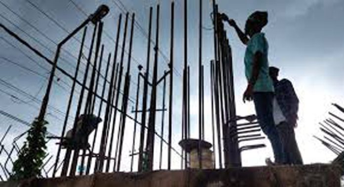അബാൻ മേൽപ്പാലം ; വ്യാപാരികൾ വീണ്ടും കോടതിയിലേക്ക് അബാൻ മേൽപ്പാലം ; വ്യാപാരികൾ വീണ്ടും കോടതിയിലേക്ക്