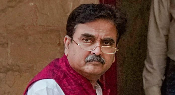‘ബിജെപിയിൽ ചേരാൻ തീരുമാനിച്ചത് ബിജെപി ഏറ്റവും വലിയ ദേശീയ പാർട്ടിയായതിനാൽ’: അഭിജിത്ത് ഗംഗോപാധ്യായ ‘ബിജെപിയിൽ ചേരാൻ തീരുമാനിച്ചത് ബിജെപി ഏറ്റവും വലിയ ദേശീയ പാർട്ടിയായതിനാൽ’: അഭിജിത്ത് ഗംഗോപാധ്യായ