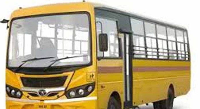 ജില്ലയില് വിദ്യാഭ്യാസ സ്ഥാപനങ്ങളിലെ വാഹനങ്ങളുടെ ഫിറ്റ്നസ് പരിശോധന തുടങ്ങി ജില്ലയില് വിദ്യാഭ്യാസ സ്ഥാപനങ്ങളിലെ വാഹനങ്ങളുടെ ഫിറ്റ്നസ് പരിശോധന തുടങ്ങി
