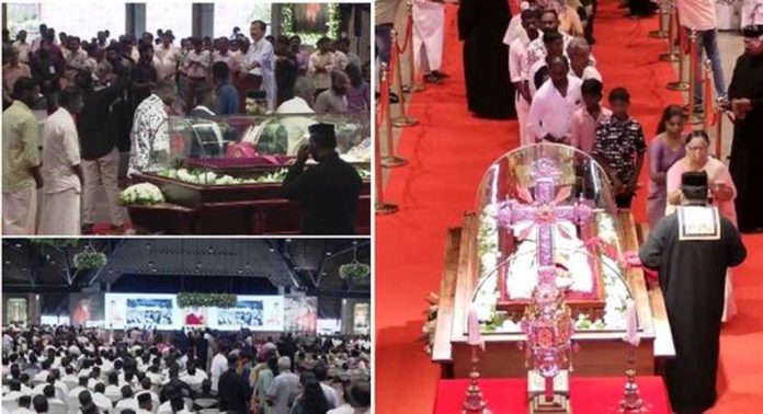അത്തനേഷ്യസ് യോഹാൻ മെത്രാപൊലീത്തയ്ക്ക് അന്തിമോപചാരം അർപ്പിച്ച് ആയിരങ്ങൾ ; സംസ്കാരം നാളെ അത്തനേഷ്യസ് യോഹാൻ മെത്രാപൊലീത്തയ്ക്ക് അന്തിമോപചാരം അർപ്പിച്ച് ആയിരങ്ങൾ ; സംസ്കാരം നാളെ