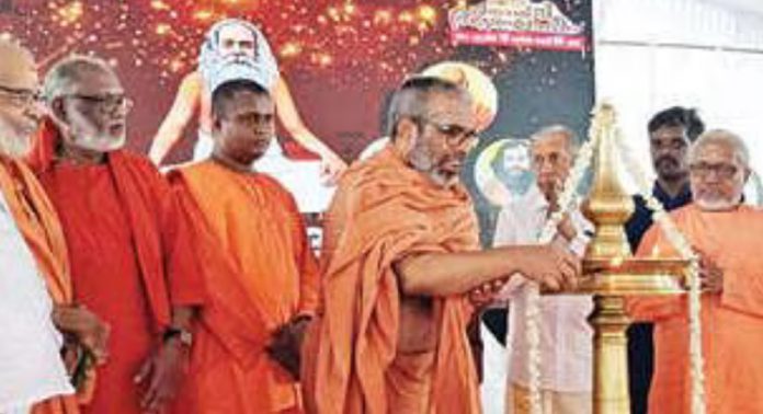 ചട്ടമ്പിസ്വാമി സമാധി ശതാബ്ദിയാഘോഷം ; ഗുരുവന്ദനവും സന്യാസിസംഗമവും നടത്തി ചട്ടമ്പിസ്വാമി സമാധി ശതാബ്ദിയാഘോഷം ; ഗുരുവന്ദനവും സന്യാസിസംഗമവും നടത്തി