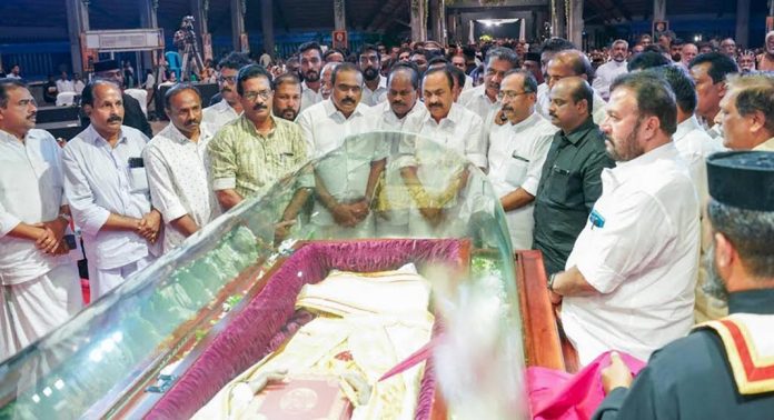 അത്തനേഷ്യസ് മെത്രാപ്പോലീത്താ ദൈവികതയെ മനുഷ്യത്വവുമായി ബന്ധിപ്പിച്ച ആത്മീയ ആചാര്യൻ ; വി.ഡി.സതീശൻ അത്തനേഷ്യസ് മെത്രാപ്പോലീത്താ ദൈവികതയെ മനുഷ്യത്വവുമായി ബന്ധിപ്പിച്ച ആത്മീയ ആചാര്യൻ ; വി.ഡി.സതീശൻ