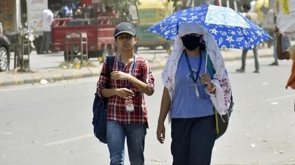 പ്രൊഫഷണൽ കോളേജ് ഉൾപ്പടെയുള്ള വിദ്യാഭ്യാസ സ്ഥാപനങ്ങൾ ഇന്നും അടച്ചിടും ; സംസ്ഥാനത്ത് ഉഷ്ണതരംഗ ജാഗ്രത തുടരുന്നു പ്രൊഫഷണൽ കോളേജ് ഉൾപ്പടെയുള്ള വിദ്യാഭ്യാസ സ്ഥാപനങ്ങൾ ഇന്നും അടച്ചിടും ; സംസ്ഥാനത്ത് ഉഷ്ണതരംഗ ജാഗ്രത തുടരുന്നു