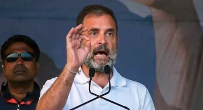 ജനാധിപത്യം സംരക്ഷിക്കണം ; വോട്ടർമാർക്ക് നിർദ്ദേശവുമായി രാഹുല് ഗാന്ധി ജനാധിപത്യം സംരക്ഷിക്കണം ; വോട്ടർമാർക്ക് നിർദ്ദേശവുമായി രാഹുല് ഗാന്ധി