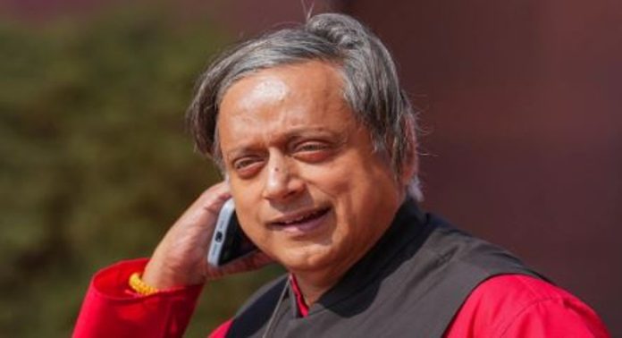 ബിജെപി ഇരുന്നൂറ് സീറ്റുപോലും നേടില്ല ; തുറന്നടിച്ച് ശശി തരൂർ ബിജെപി ഇരുന്നൂറ് സീറ്റുപോലും നേടില്ല ; തുറന്നടിച്ച് ശശി തരൂർ