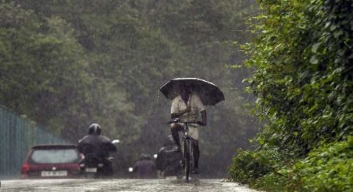 ആശ്വാസം ; സംസ്ഥാനത്ത് ശക്തമായ മഴയ്ക്ക് സാധ്യത ആശ്വാസം ; സംസ്ഥാനത്ത് ശക്തമായ മഴയ്ക്ക് സാധ്യത