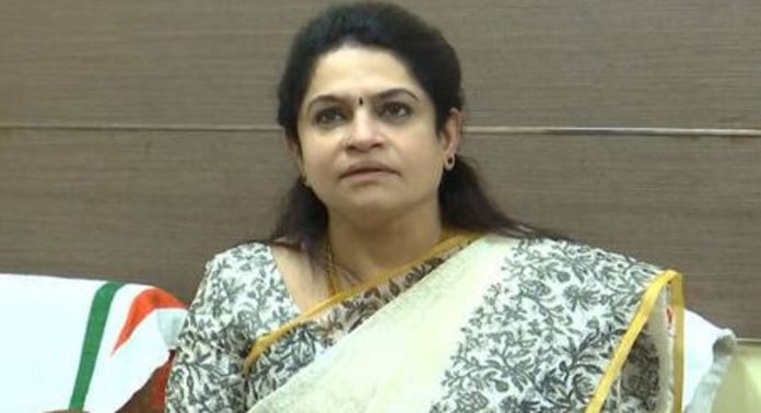 പത്മജ ഛത്തീസ്ഗഢ് ഗവര്ണര് ആയേക്കും ; തീരുമാനം തെരഞ്ഞെടുപ്പ് ഫലം വന്നശേഷമെന്ന് ബിജെപി പത്മജ ഛത്തീസ്ഗഢ് ഗവര്ണര് ആയേക്കും ; തീരുമാനം തെരഞ്ഞെടുപ്പ് ഫലം വന്നശേഷമെന്ന് ബിജെപി