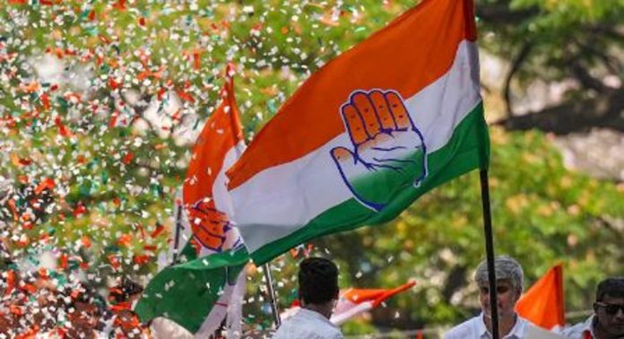കോൺഗ്രസ് സ്ഥാനാർഥി ബി.ജെ.പിയിൽ ചേർന്നു ; ഇൻഡോറിൽ നോട്ടക്ക് വോട്ട് തേടി കോൺഗ്രസ് കോൺഗ്രസ് സ്ഥാനാർഥി ബി.ജെ.പിയിൽ ചേർന്നു ; ഇൻഡോറിൽ നോട്ടക്ക് വോട്ട് തേടി കോൺഗ്രസ്
