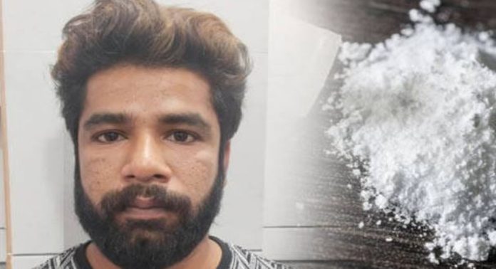 മാരക രാസലഹരി മരുന്ന് കടത്തിയ കേസിൽ പ്രതി അറസ്റ്റിൽ മാരക രാസലഹരി മരുന്ന് കടത്തിയ കേസിൽ പ്രതി അറസ്റ്റിൽ