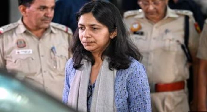 പ്രചരിപ്പിക്കുന്ന ഓരോ നുണയ്ക്കും നിങ്ങളെ ഞാൻ കോടതി കയറ്റും ; മുന്നറിയിപ്പുമായി സ്വാതി മലിവാൾ പ്രചരിപ്പിക്കുന്ന ഓരോ നുണയ്ക്കും നിങ്ങളെ ഞാൻ കോടതി കയറ്റും ; മുന്നറിയിപ്പുമായി സ്വാതി മലിവാൾ
