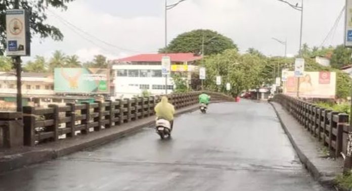 മാഹിപാലം അറ്റകുറ്റപ്പണി പൂർത്തിയാക്കി മാഹിപാലം അറ്റകുറ്റപ്പണി പൂർത്തിയാക്കി