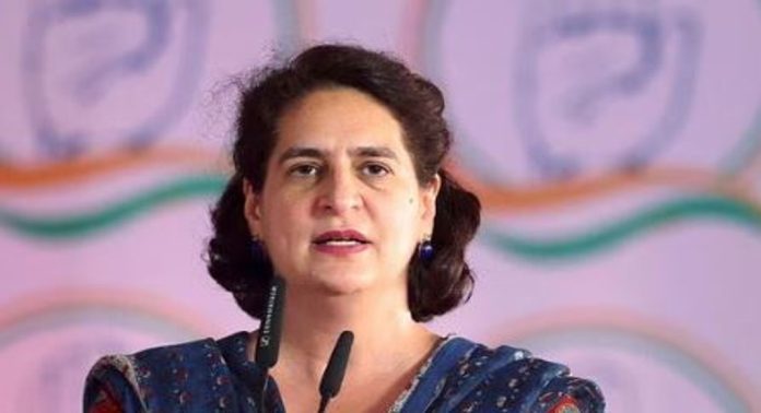 നിശ്ചയദാർഢ്യവും ധൈര്യവും ഇന്ദിരാ ഗാന്ധിയിൽനിന്ന് മോദി കണ്ടുപഠിക്കണം ; പ്രിയങ്കാ ഗാന്ധി നിശ്ചയദാർഢ്യവും ധൈര്യവും ഇന്ദിരാ ഗാന്ധിയിൽനിന്ന് മോദി കണ്ടുപഠിക്കണം ; പ്രിയങ്കാ ഗാന്ധി
