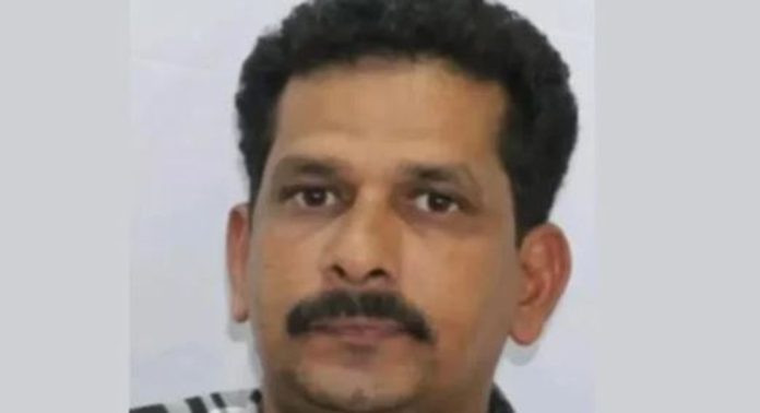ഹൃദയാഘാതത്തെ തുടര്ന്ന് മലയാളി സലാലയില്വച്ച് മരിച്ചു ഹൃദയാഘാതത്തെ തുടര്ന്ന് മലയാളി സലാലയില്വച്ച് മരിച്ചു