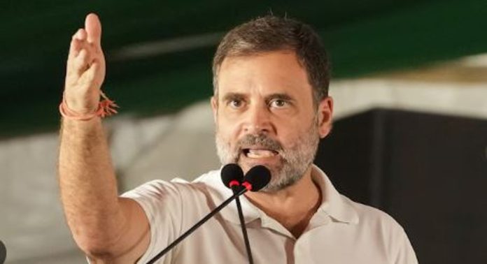 ഇവിടെ പണക്കാരന് ഉപന്യാസം, പാവപ്പെട്ടവന് പത്തുവര്ഷം തടവ് ; രൂക്ഷ വിമര്ശനവുമായി രാഹുല് ഗാന്ധി ഇവിടെ പണക്കാരന് ഉപന്യാസം, പാവപ്പെട്ടവന് പത്തുവര്ഷം തടവ് ; രൂക്ഷ വിമര്ശനവുമായി രാഹുല് ഗാന്ധി